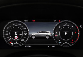 Подержанный автомобиль Jaguar F-Pace 2020 года (11 фото)