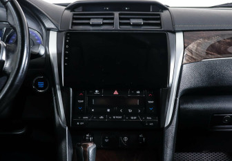 Подержанный автомобиль Toyota Camry Sedan 2016 года (15 фото)