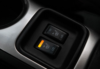 Подержанный автомобиль Nissan Juke 2012 года (19 фото)