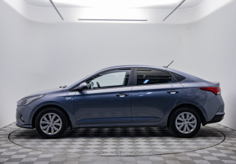 Подержанный автомобиль Hyundai Solaris Sedan 2020 года (8 фото)