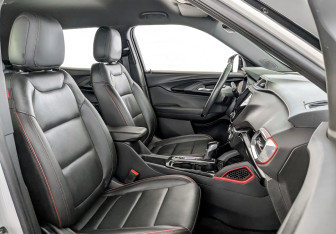 Подержанный автомобиль Chevrolet TrailBlazer 2021 года (24 фото)