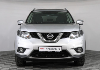 Подержанный автомобиль Nissan X-Trail 2018 года (2 фото)