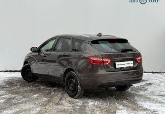 Подержанный автомобиль LADA (ВАЗ) Vesta Wagon 2019 года (7 фото)