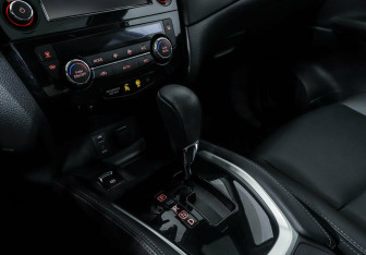 Подержанный автомобиль Nissan Qashqai 2020 года (15 фото)