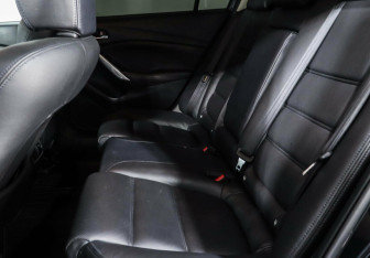 Подержанный автомобиль Mazda 6 Sedan 2018 года (15 фото)