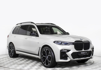 Подержанный автомобиль BMW X7 2019 года (3 фото)