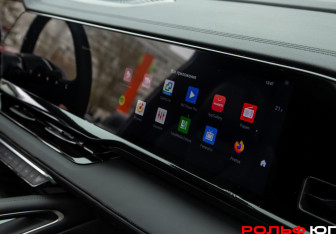 Подержанный автомобиль Geely Monjaro 2023 года (15 фото)