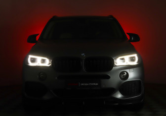 Подержанный автомобиль BMW X5 2014 года (24 фото)