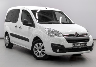 Подержанный автомобиль Citroen Berlingo 2021 года (3 фото)