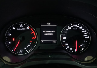 Подержанный автомобиль Audi A3 Sedan 2015 года (16 фото)