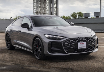 Подержанный автомобиль Audi A5 Liftback 2025 года (4 фото)