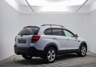 Подержанный автомобиль Chevrolet Captiva 2014 года (5 фото)
