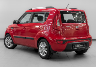 Подержанный автомобиль Kia Soul 2012 года (7 фото)