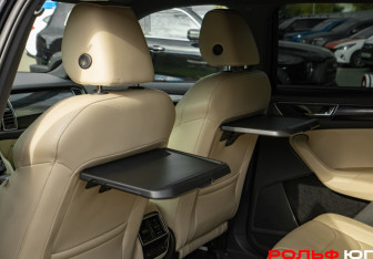 Подержанный автомобиль Skoda Kodiaq 2020 года (14 фото)