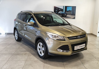 Подержанный автомобиль Ford Kuga 2013 года (3 фото)
