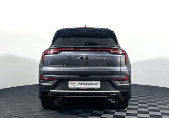 Подержанный автомобиль Москвич 3 2023 года (6 фото)