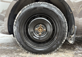 Подержанный автомобиль LADA (ВАЗ) Vesta Wagon 2019 года (9 фото)