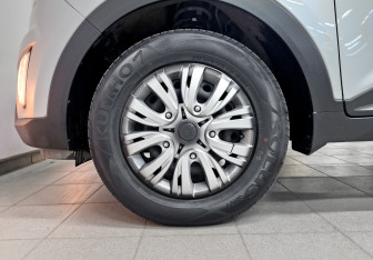 Подержанный автомобиль Hyundai Creta 2019 года (19 фото)