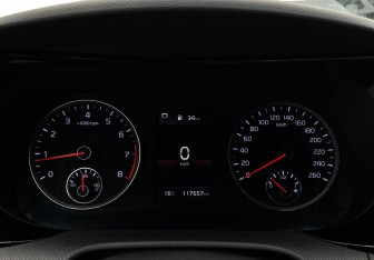 Подержанный автомобиль Kia K5 2020 года (29 фото)