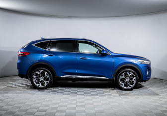 Подержанный автомобиль Haval F7 2021 года (4 фото)