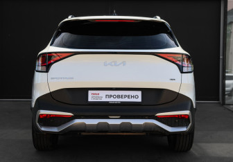 Подержанный автомобиль Kia Sportage 2022 года (5 фото)