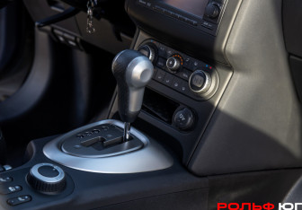 Подержанный автомобиль Nissan Qashqai+2 2010 года (11 фото)