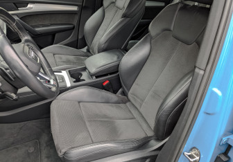 Подержанный автомобиль Audi SQ5 2019 года (20 фото)