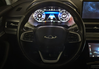 Подержанный автомобиль Chery Tiggo 8 Pro 2021 года (20 фото)