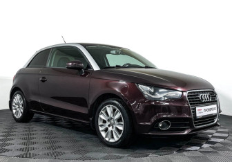 Подержанный автомобиль Audi A1 2012 года (3 фото)