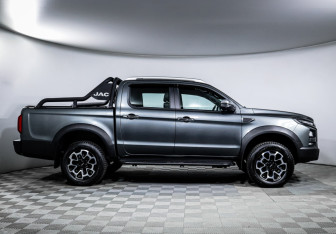 Подержанный автомобиль JAC T9 2024 года (4 фото)