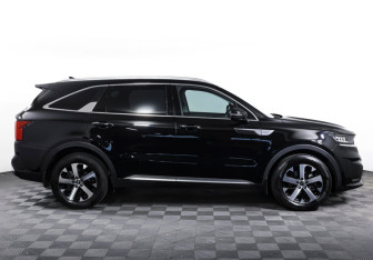 Подержанный автомобиль Kia Sorento 2020 года (4 фото)