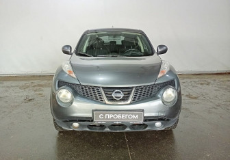 Подержанный автомобиль Nissan Juke 2011 года (2 фото)