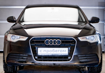 Подержанный автомобиль Audi A6 Sedan 2013 года (2 фото)