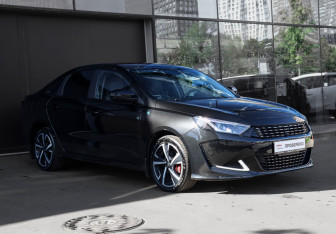 Подержанный автомобиль Kaiyi E5 2023 года (3 фото)