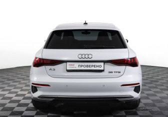Подержанный автомобиль Audi A3 Hatchback 2020 года (6 фото)