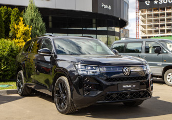 Подержанный автомобиль Volkswagen Teramont 2025 года (2 фото)