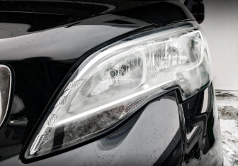 Подержанный автомобиль Peugeot Traveller 2022 года (15 фото)