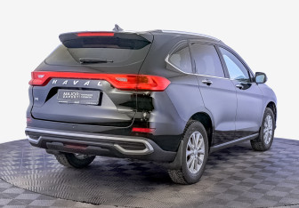Подержанный автомобиль Haval M6 2023 года (5 фото)