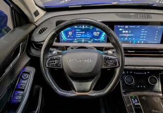Подержанный автомобиль Exeed LX 2022 года (21 фото)