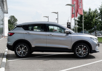 Новый Belgee X50 2025 (8 фото)