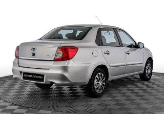 Подержанный автомобиль Datsun on-DO 2015 года (3 фото)