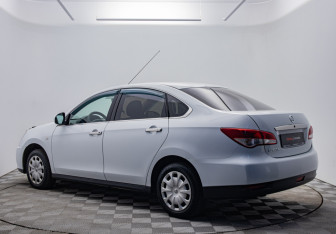 Подержанный автомобиль Nissan Almera Sedan 2018 года (3 фото)