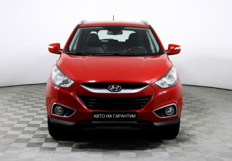 Подержанный автомобиль Hyundai ix35 2013 года (2 фото)