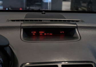 Подержанный автомобиль Opel Meriva 2012 года (16 фото)