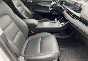 Подержанный автомобиль Chery Tiggo 7 Pro Max 2023 года (9 фото)