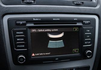 Подержанный автомобиль Skoda Octavia Liftback 2010 года (17 фото)