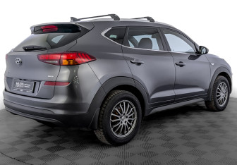 Подержанный автомобиль Hyundai Tucson 2019 года (4 фото)