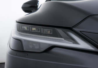 Подержанный автомобиль Lexus RX 2023 года (29 фото)