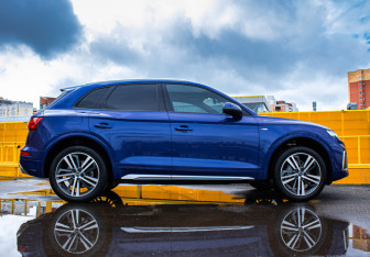 Подержанный автомобиль Audi Q5 2021 года (8 фото)