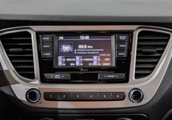Подержанный автомобиль Hyundai Solaris Sedan 2022 года (17 фото)
